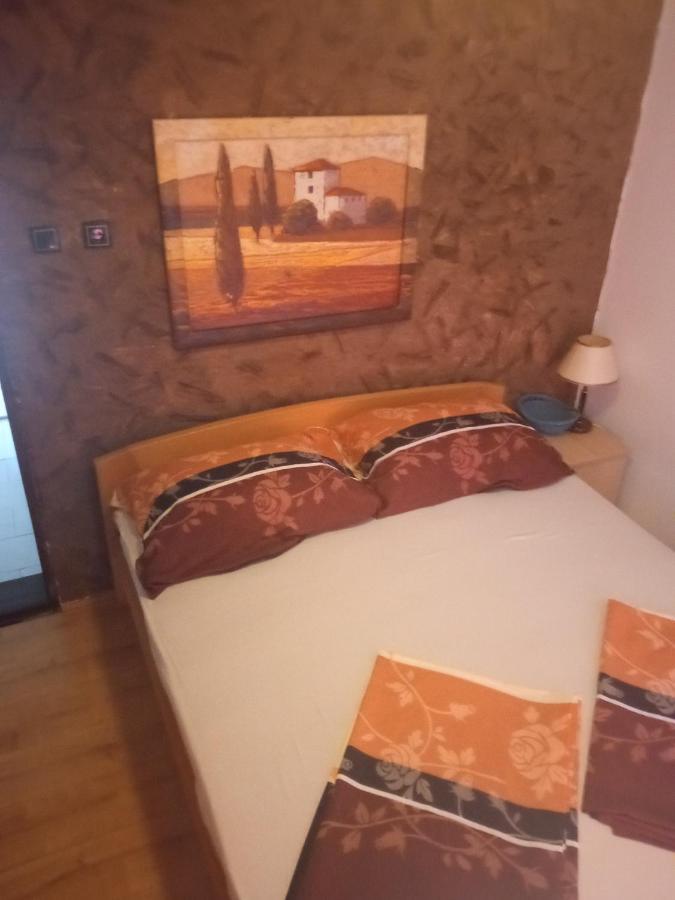 Casa De Laza Apartments تْشيرسيك نوفي المظهر الخارجي الصورة